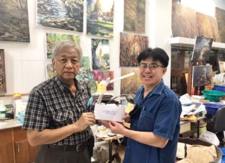 กกท เชียงใหม่มอบเงินรางวัลให้ผู้ชนะการประกวดออกแบบเหรียญกีฬาเยาวชนแห่งชาติ ครั้งที่ 38